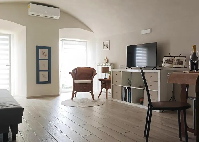 Nene\'S Home